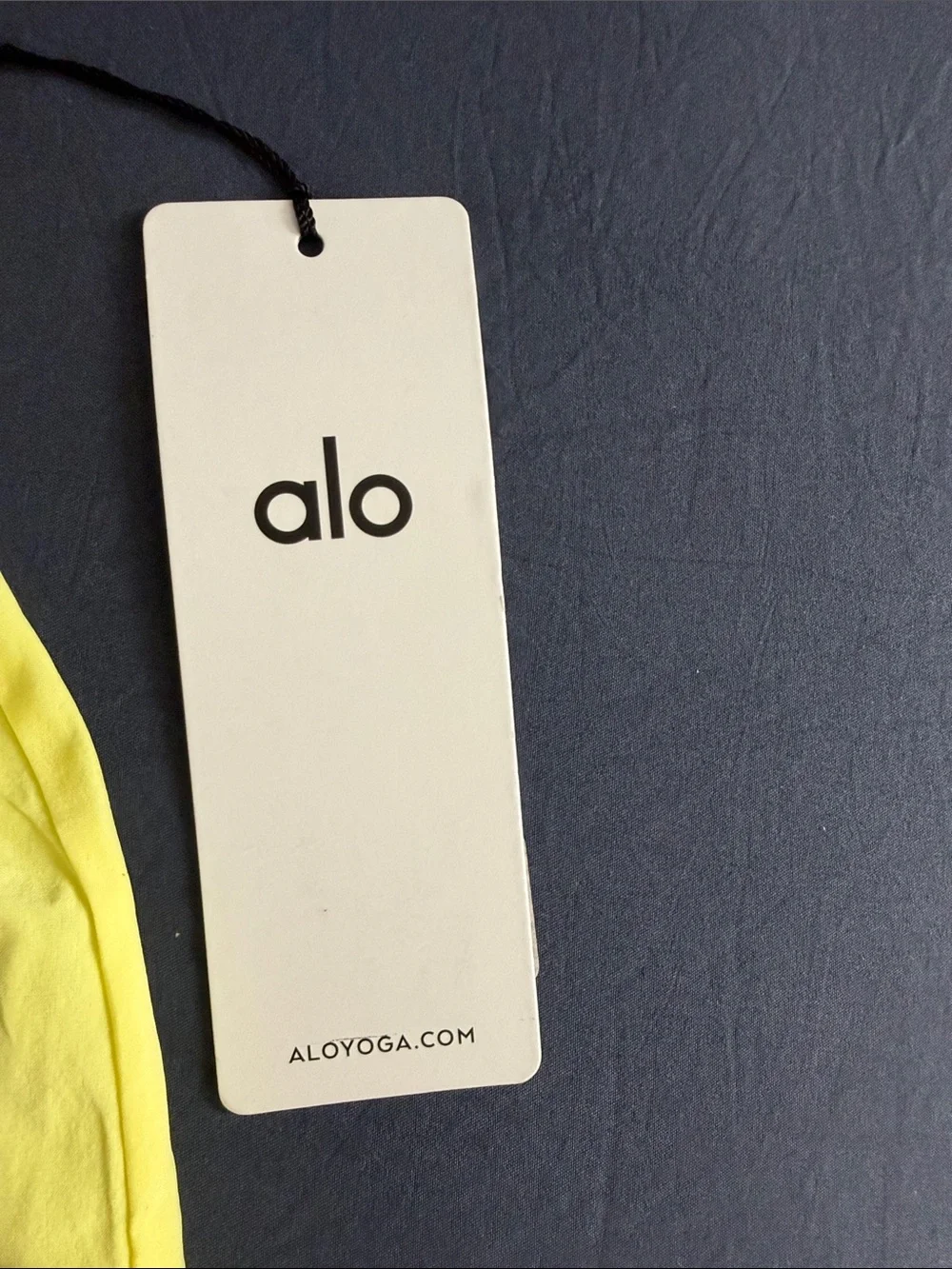 Alo Yoga Victory Running Short